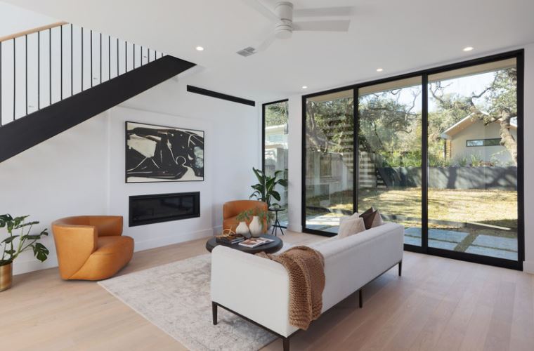 Austin luxury custom home builders