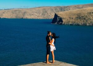 Discover the Benefits of Couples Intensives Colorado